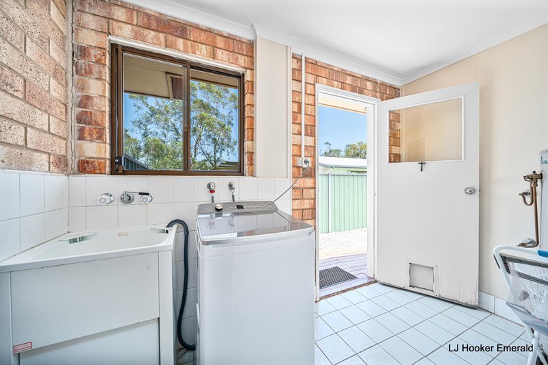 Photo - 3/126 Opal Street, Emerald QLD 4720 - Image 15