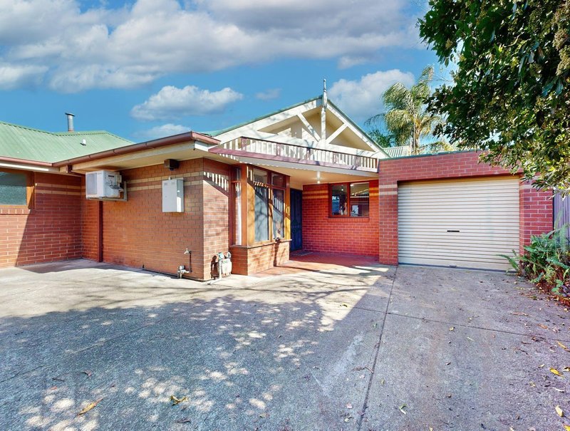 Photo - 3/127 Ogilvie Street, Essendon VIC 3040 - Image 1