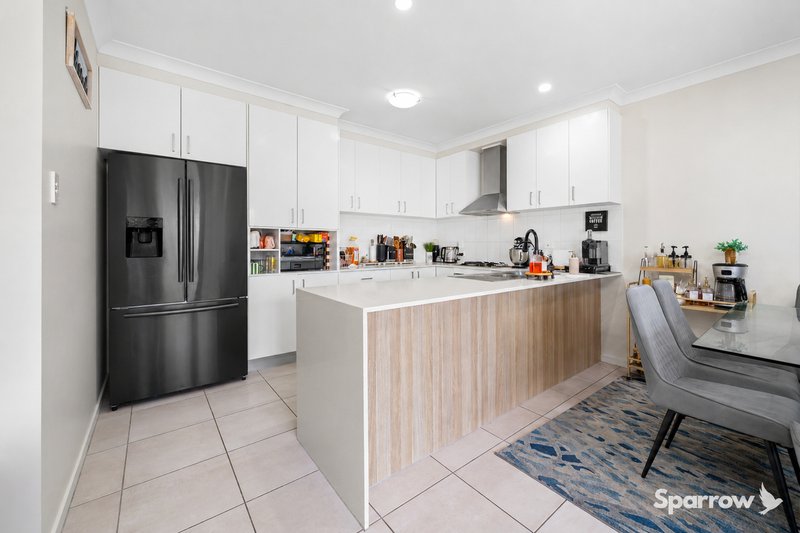 Photo - 3/128 Chesterfield Crescent, Kuraby QLD 4112 - Image 3