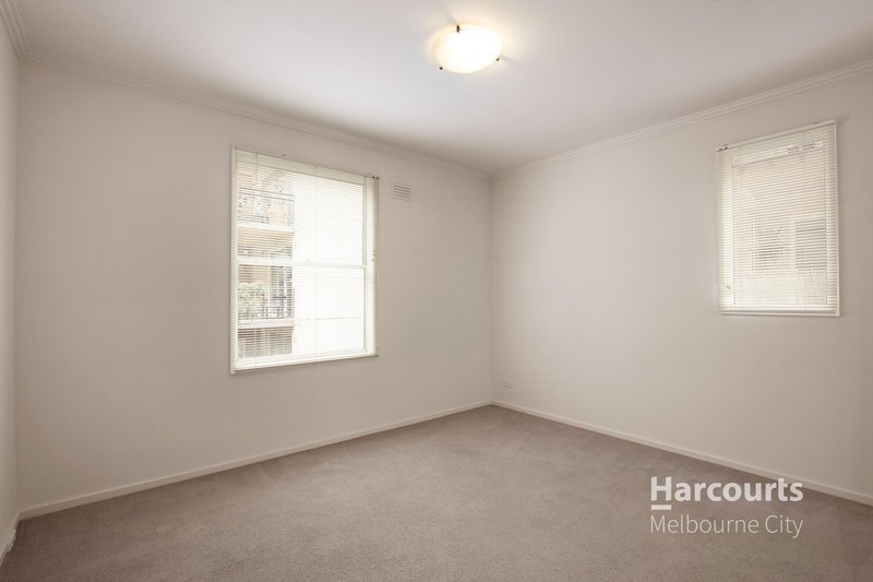 Photo - 31/28 Jeffcott Street, West Melbourne VIC 3003 - Image 4