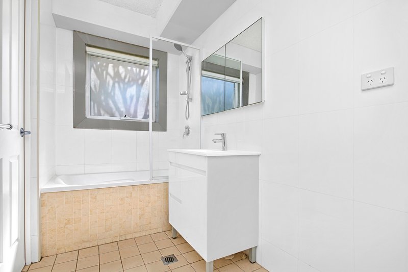 Photo - 3/128 Marine Parade, Maroubra NSW 2035 - Image 4