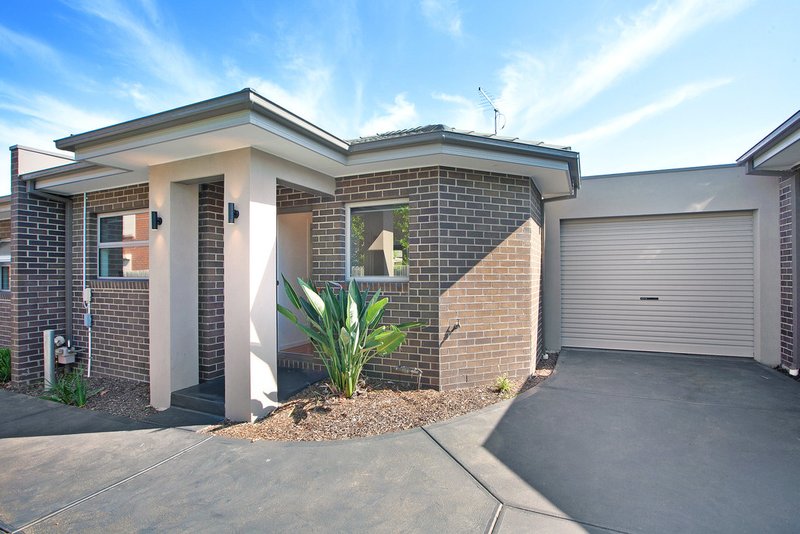 3/128 Rathcown Road, Reservoir VIC 3073