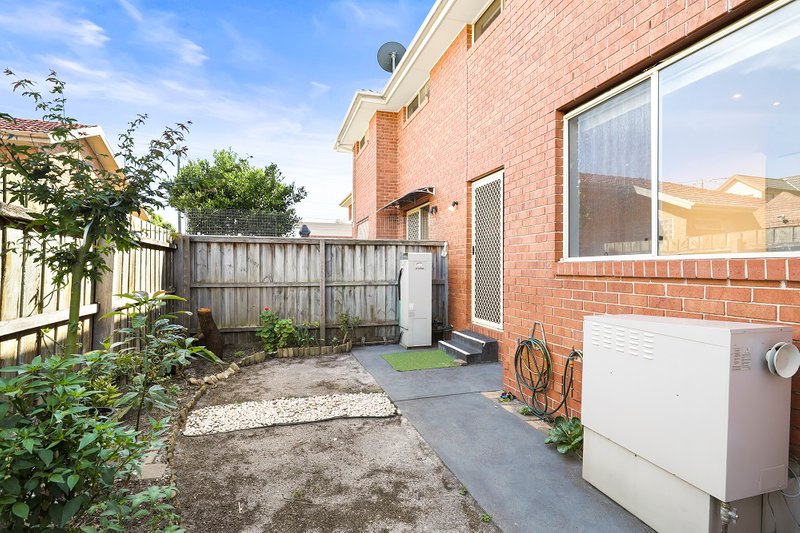Photo - 3/1280 Centre Road, Clayton VIC 3168 - Image 4