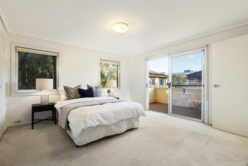 Photo - 3/13-15 Dixon Street, Clayton VIC 3168 - Image 6