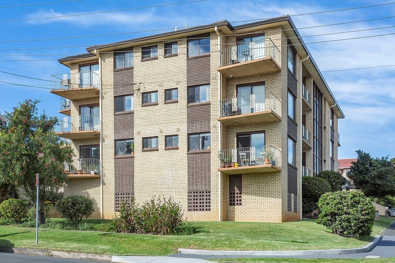 Photo - 3/13-15 Keira Street, Wollongong NSW 2500 - Image 1