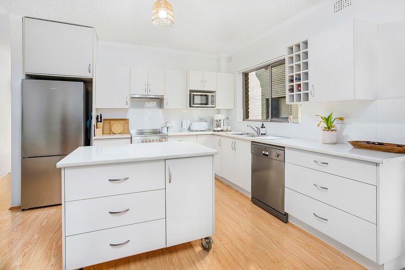 Photo - 3/13-15 Keira Street, Wollongong NSW 2500 - Image 4
