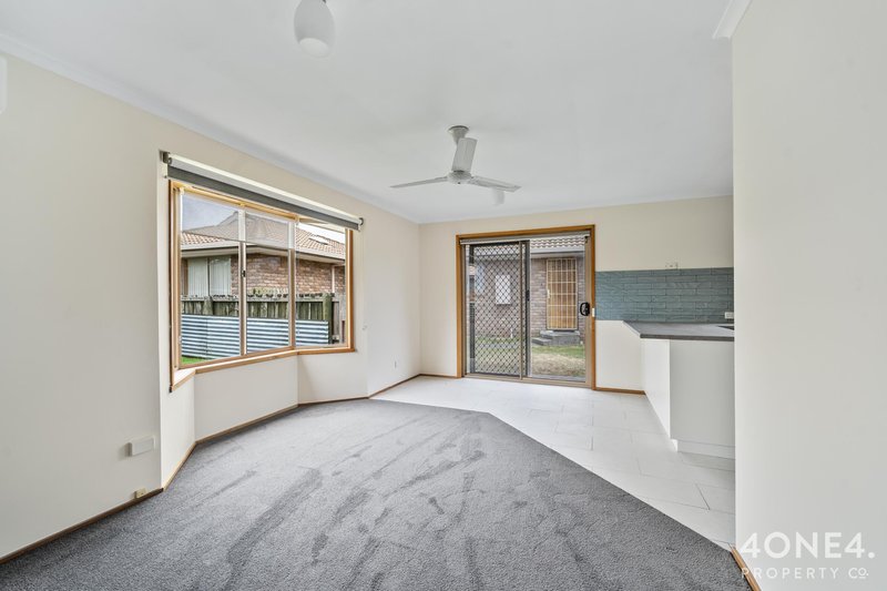 Photo - 3/13-15 Newman Court, Berriedale TAS 7011 - Image 5