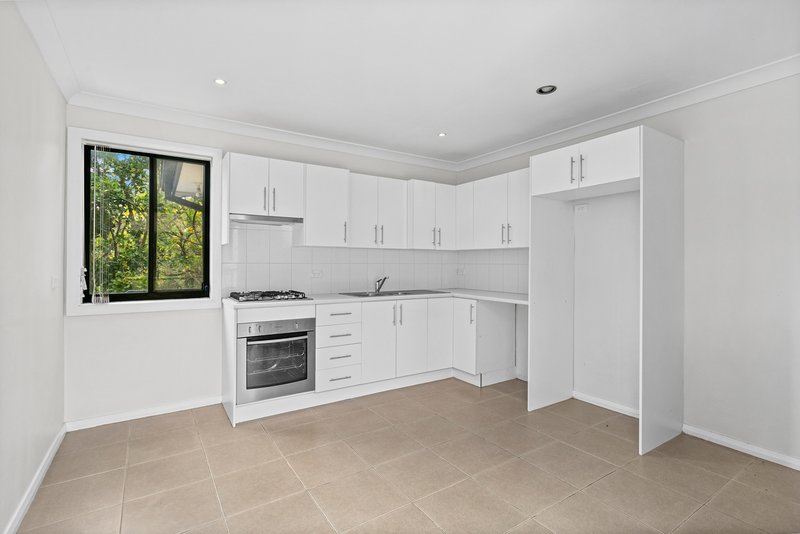 Photo - 3/13-15 Sorensen Drive, Figtree NSW 2525 - Image 3