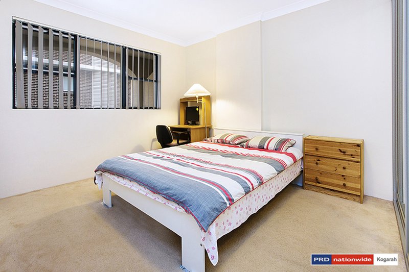 Photo - 3/13-19 Hogben Street, Kogarah NSW 2217 - Image 4