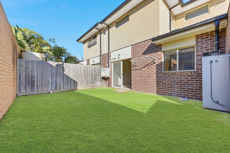 Photo - 3/13 Ambrie Crescent, Noble Park VIC 3174 - Image 15