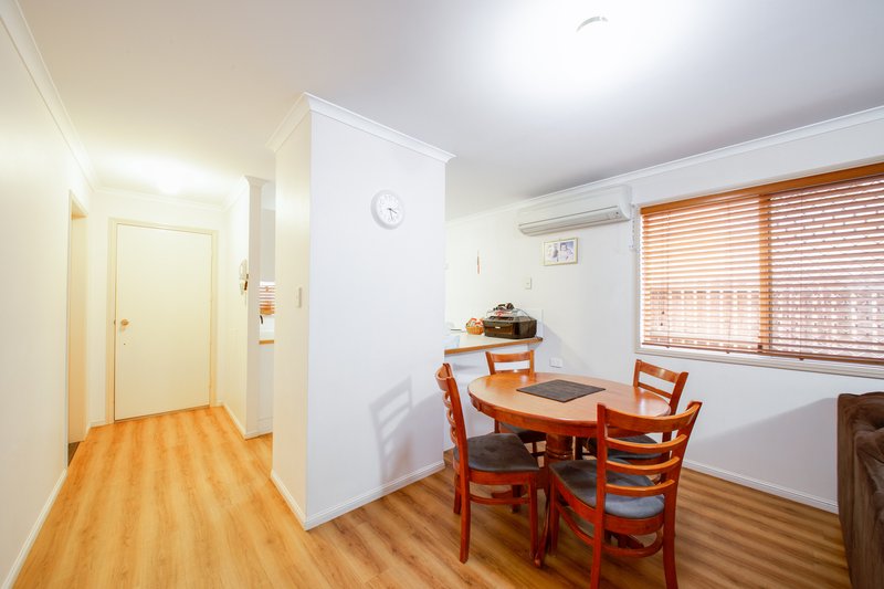 Photo - 3/13 Booval Street, Booval QLD 4304 - Image 6