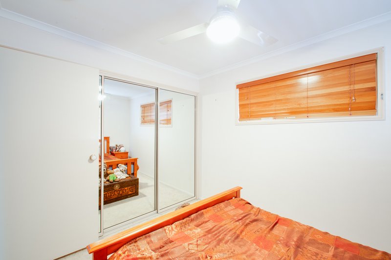 Photo - 3/13 Booval Street, Booval QLD 4304 - Image 10