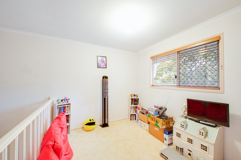 Photo - 3/13 Booval Street, Booval QLD 4304 - Image 13