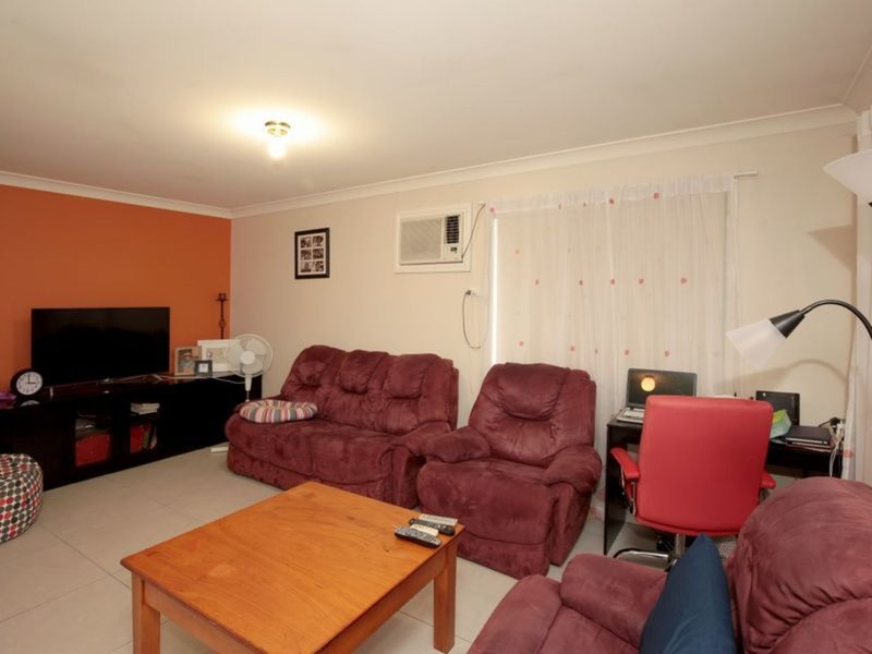 Photo - 3/13 Bulolo Street, Ashmont NSW 2650 - Image 2