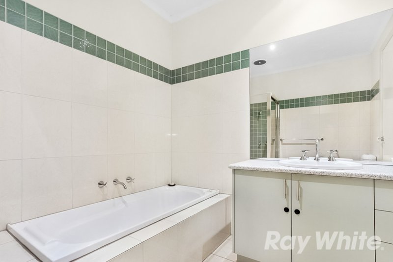 Photo - 3/13 Campbell Street, Glen Waverley VIC 3150 - Image 8