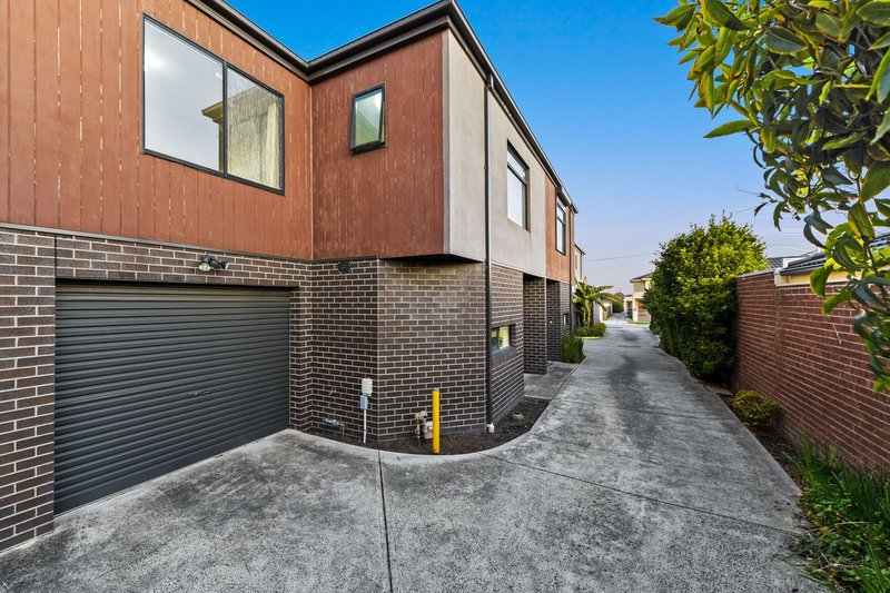 Photo - 3/13 David Street, Noble Park VIC 3174 - Image 2