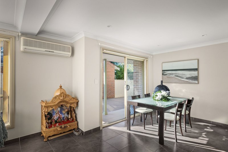 Photo - 3/13 Fuller Street, Seven Hills NSW 2147 - Image 5