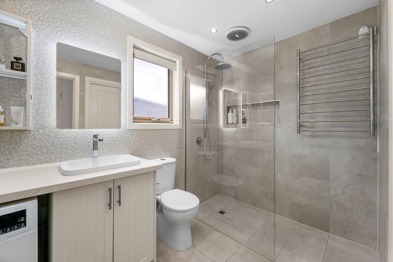 Photo - 3/13 Lantana Street, Clayton VIC 3168 - Image 10