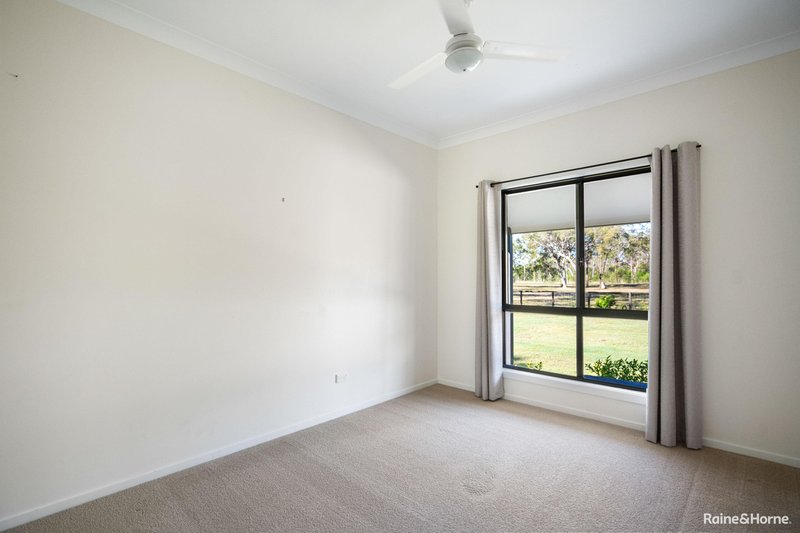 Photo - 313 Pacific Haven Circuit, Pacific Haven QLD 4659 - Image 16