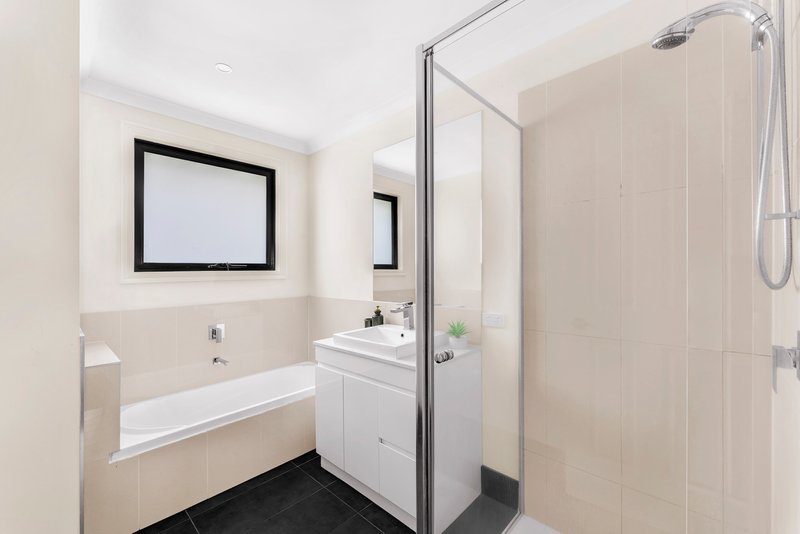 Photo - 3/13 State Street, Oakleigh East VIC 3166 - Image 6