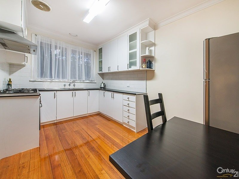 Photo - 3/13 Wattle Valley Road, Canterbury VIC 3126 - Image 4