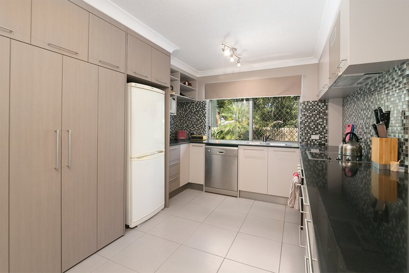 3/130 Central Avenue, Indooroopilly QLD 4068