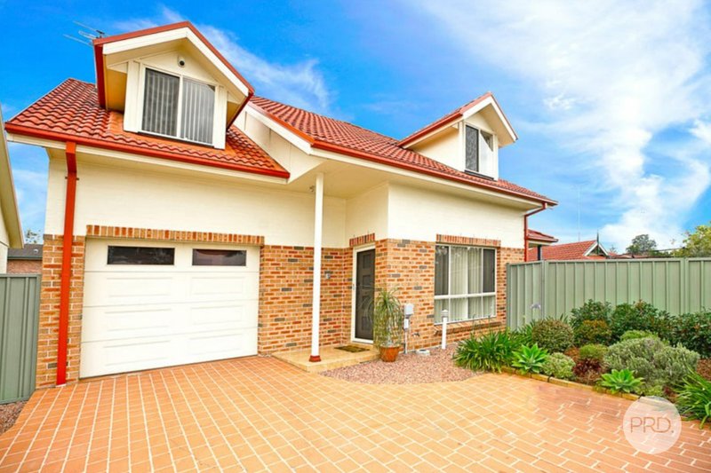 Photo - 3/130 Derby Street, Penrith NSW 2750 - Image 1