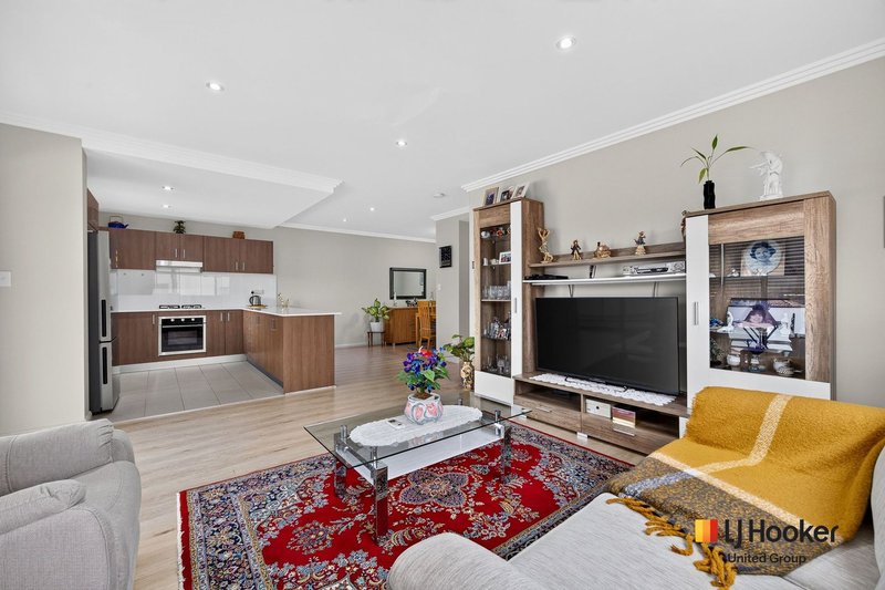 Photo - 31/31-35 Cumberland Road, Ingleburn NSW 2565 - Image 5