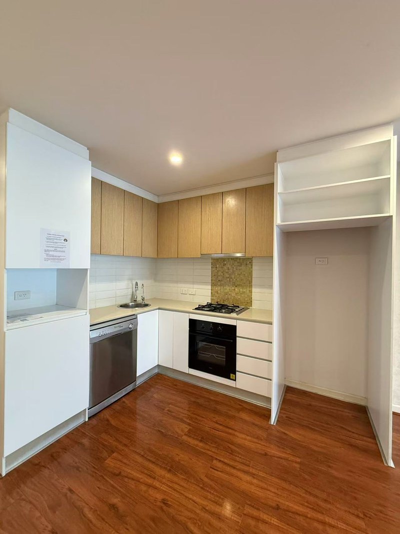 Photo - 313/185 Morphett Street, Adelaide SA 5000 - Image 2