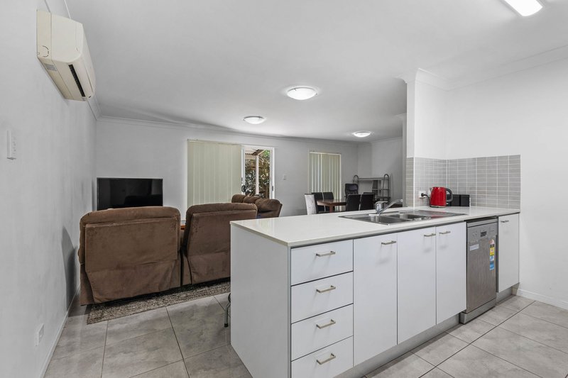 Photo - 31/325 Stanley Street, Brendale QLD 4500 - Image 3