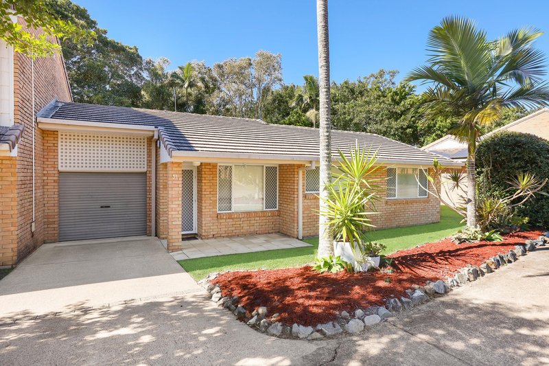 Photo - 31/33 Edmund Rice Drive, Southport QLD 4215 - Image 1