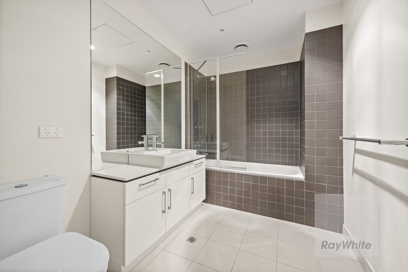 Photo - 3/134 Ernest Jones Drive, Macleod VIC 3085 - Image 8