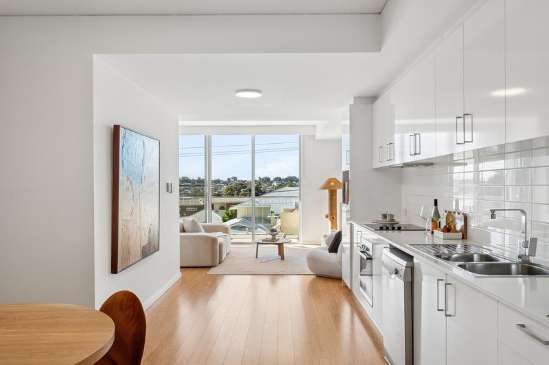Photo - 31/35 Hastings Street, Scarborough WA 6019 - Image 1