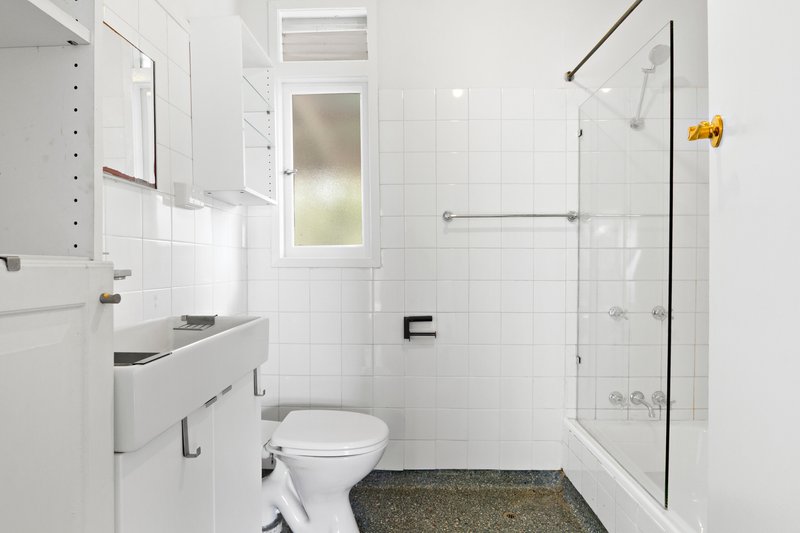 Photo - 3/135 Jubilee Terrace, Bardon QLD 4065 - Image 5