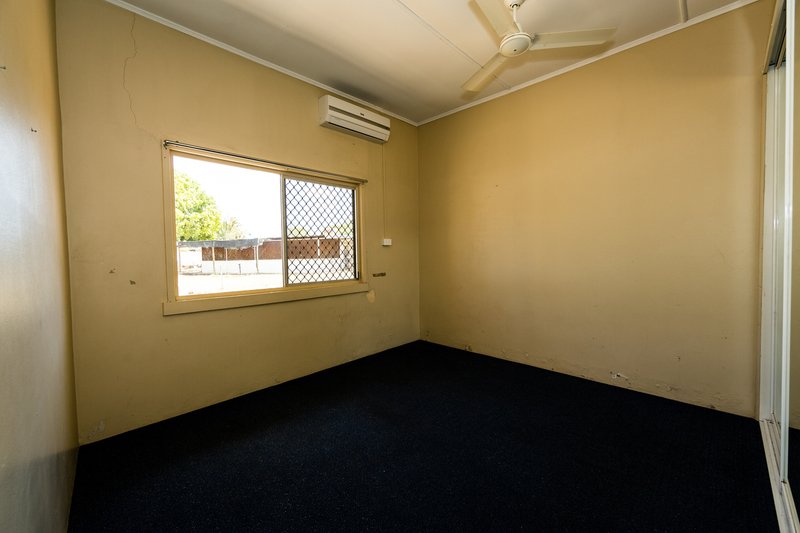 Photo - 3/135 Simpson Street, Mount Isa QLD 4825 - Image 3