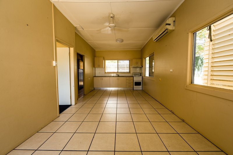 Photo - 3/135 Simpson Street, Mount Isa QLD 4825 - Image 6