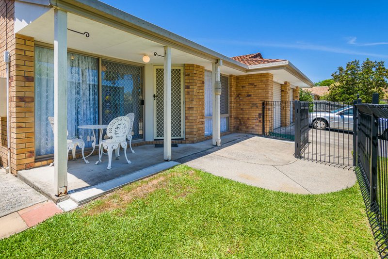 3/137 Olsen Avenue, Labrador QLD 4215