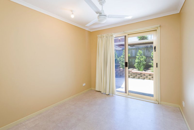 Photo - 3/137 Olsen Avenue, Labrador QLD 4215 - Image 9