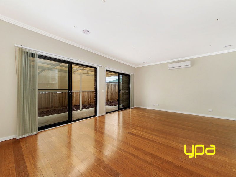 Photo - 3/14 Disraeli Street, St Albans VIC 3021 - Image 2