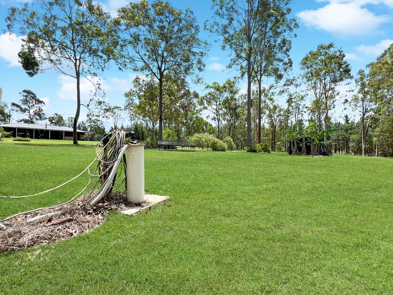 Photo - 314 Edinburgh Drive, Mount Hallen QLD 4312 - Image 23