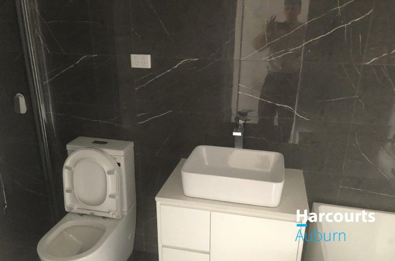 Photo - 314 Excelsior Street, Guildford NSW 2161 - Image 4