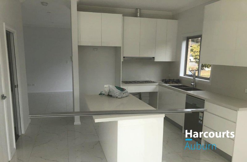 Photo - 314 Excelsior Street, Guildford NSW 2161 - Image 5