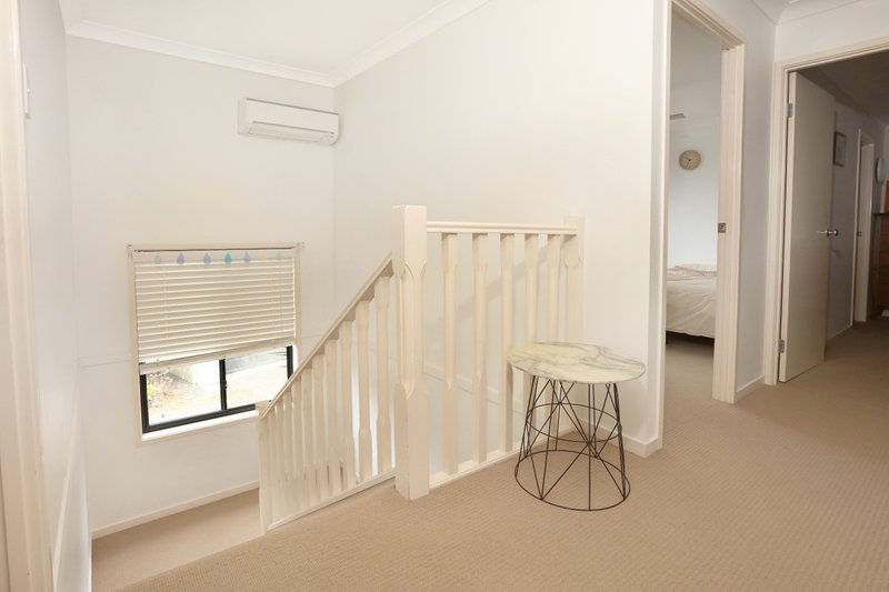 Photo - 3/14 Geoff Wolter Drive, Molendinar QLD 4214 - Image 7