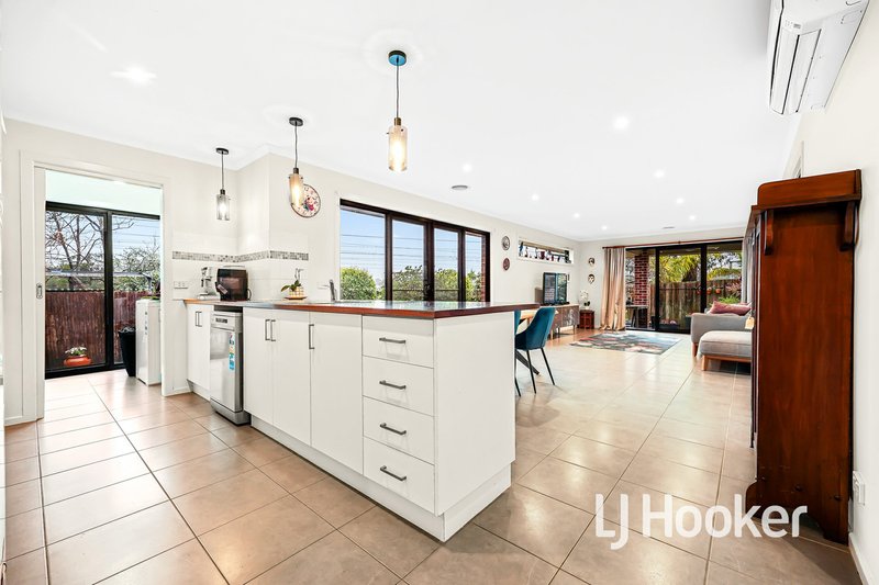 Photo - 3/14 Hair Court, Beaconsfield VIC 3807 - Image 4