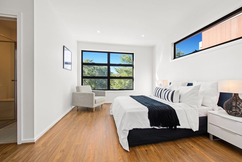 Photo - 3/14 Janson Street, Maidstone VIC 3012 - Image 8