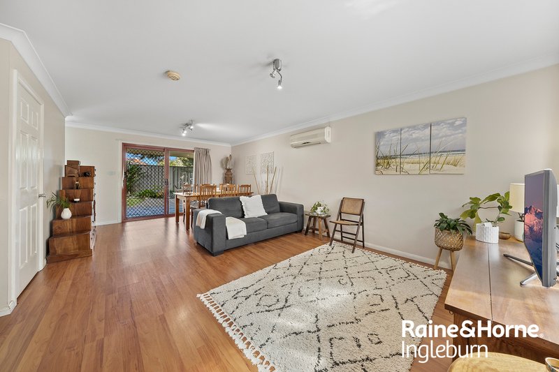 Photo - 3/140 Cumberland Road, Ingleburn NSW 2565 - Image 2