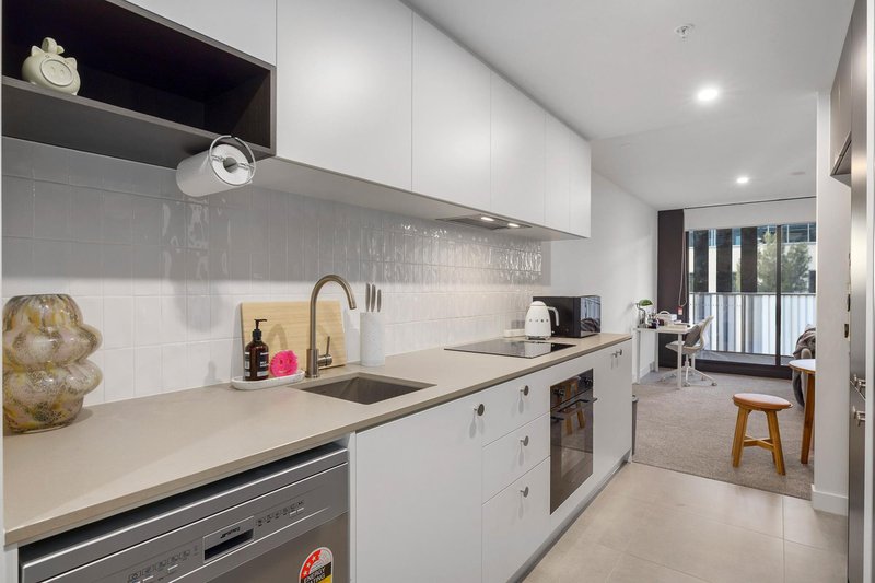 Photo - 314/2 Furzer Street, Phillip ACT 2606 - Image 2