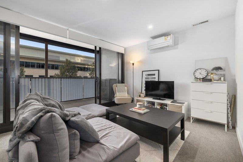 Photo - 314/2 Furzer Street, Phillip ACT 2606 - Image 4