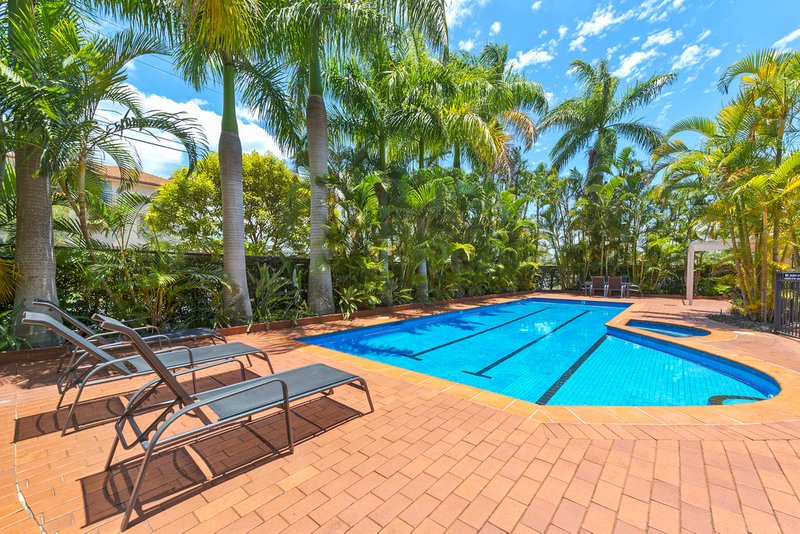 Photo - 3/142 Stanhill Drive, Surfers Paradise QLD 4217 - Image 13