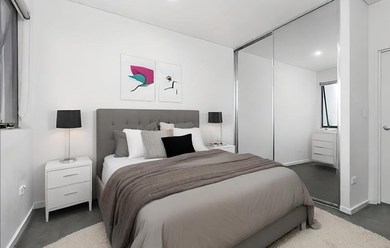 Photo - 314/2B Pendle Way, Pendle Hill NSW 2145 - Image 4